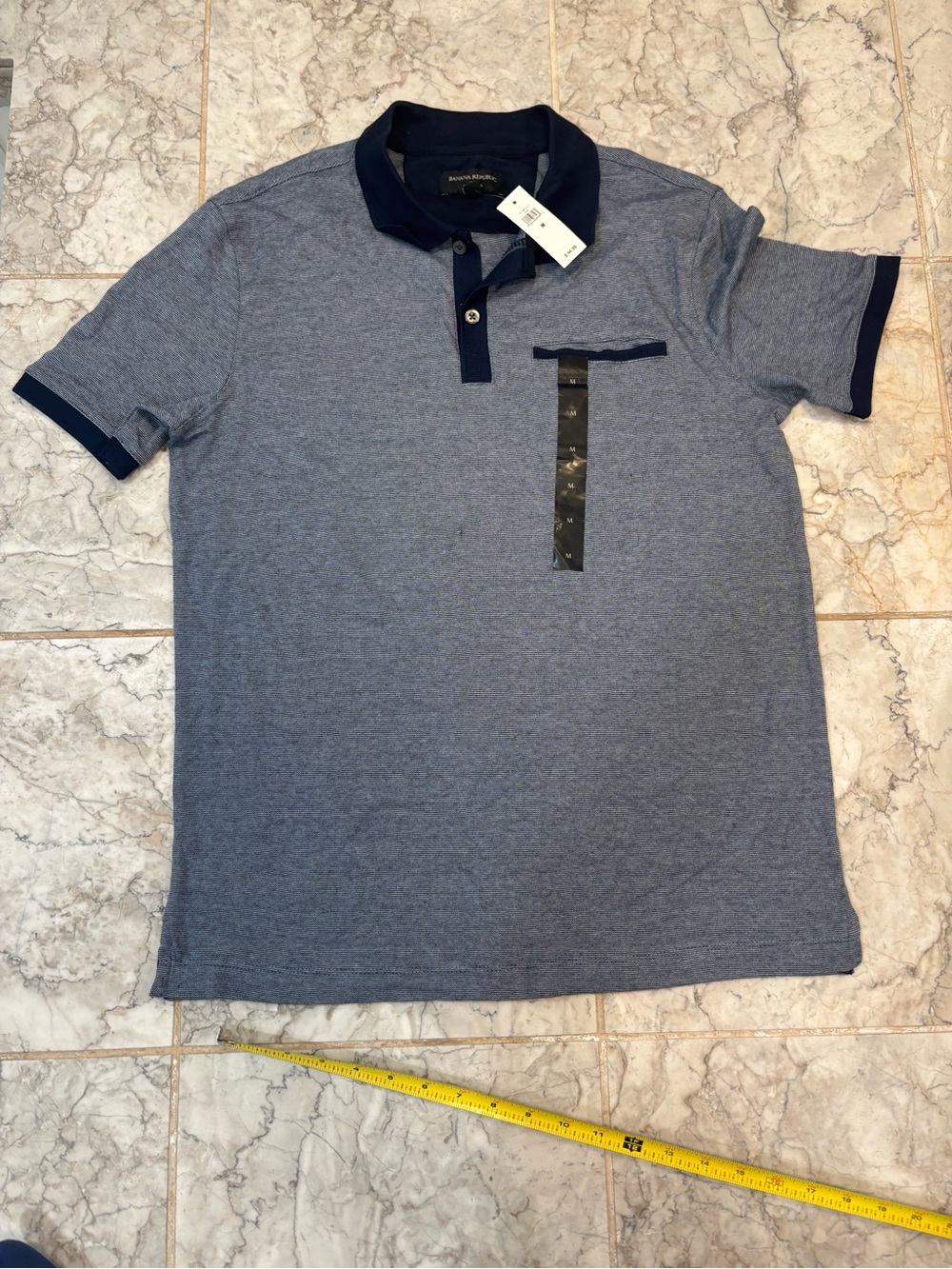 Banana Republic Men's Polo Shirt - Short Sleeve Blue Size M NWT